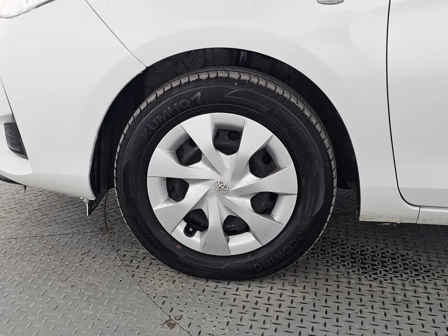 تويوتا يارس Y 2022 