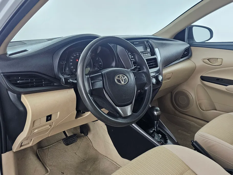 تويوتا يارس Y 2022 