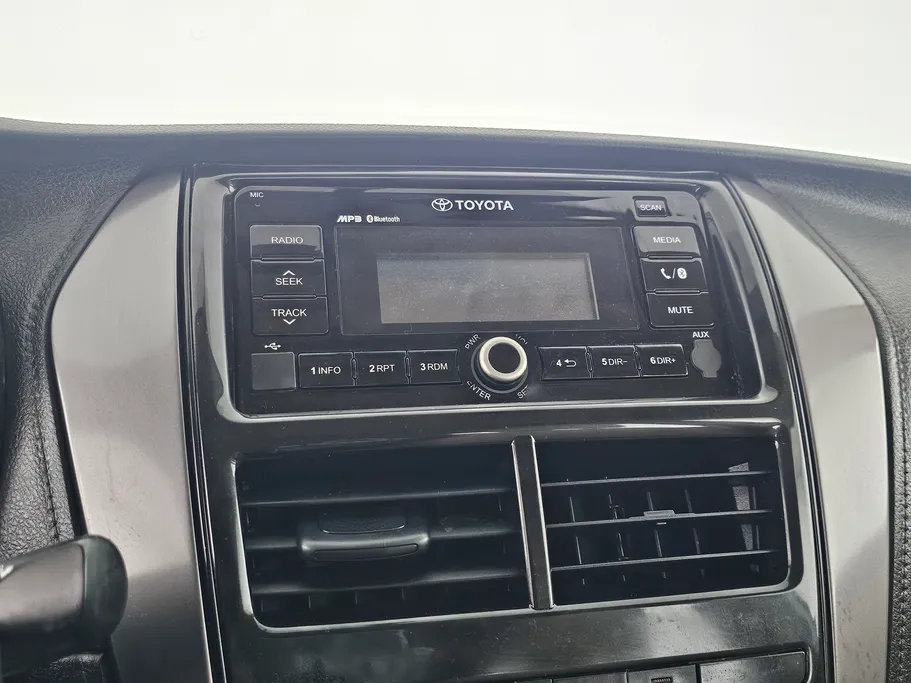 تويوتا يارس Y 2022 