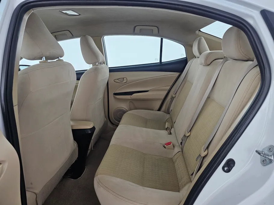 تويوتا يارس Y 2022 