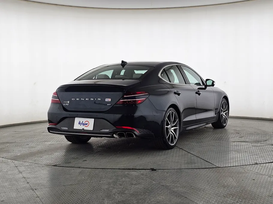 2023 Genesis G70  