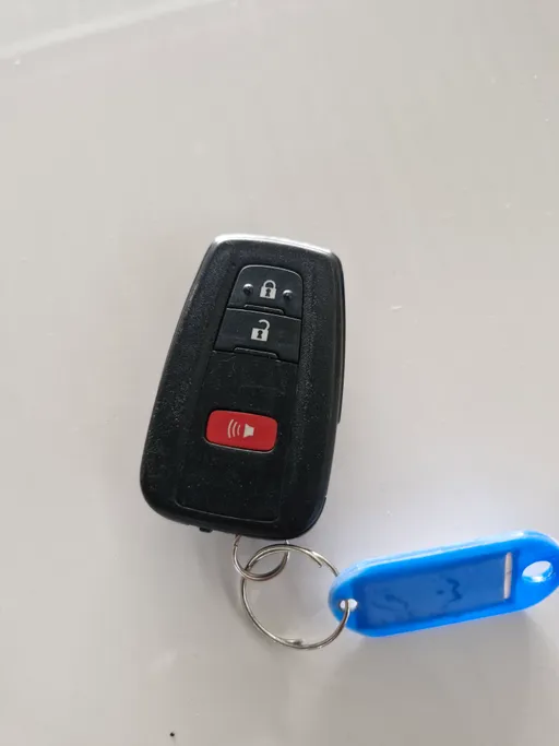 2024 Toyota Corolla Cross XLE HEV 