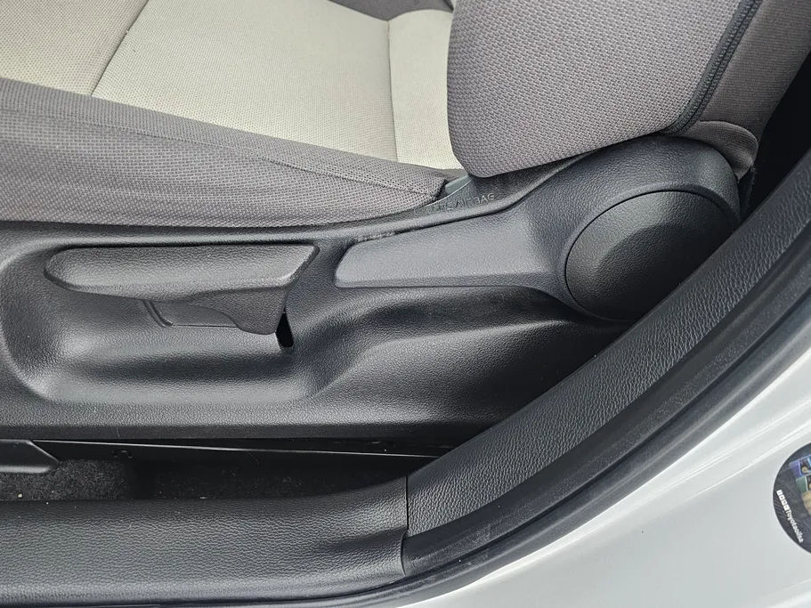 2024 Toyota Corolla XLI 