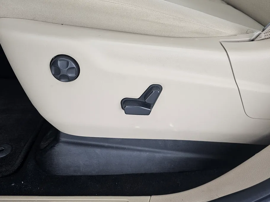 جيب جراند شيروكي لاريدو 2020 