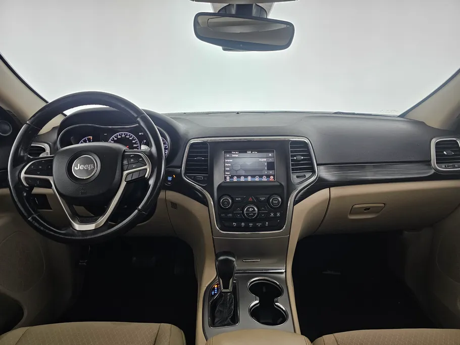 جيب جراند شيروكي لاريدو 2020 