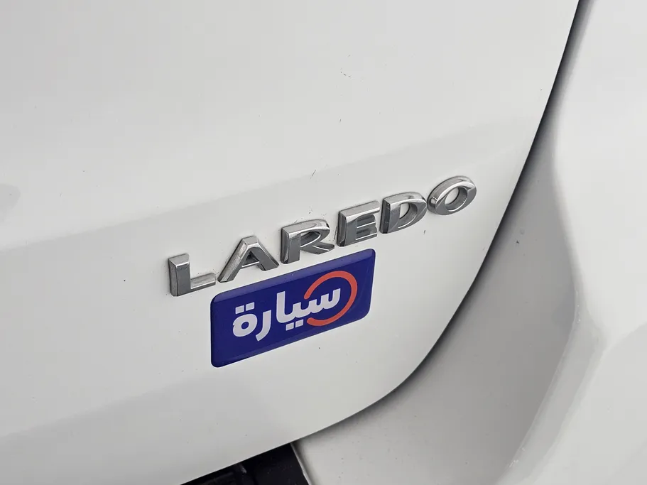 جيب جراند شيروكي لاريدو 2020 