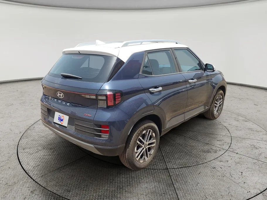 2024 Hyundai Venue Premium 