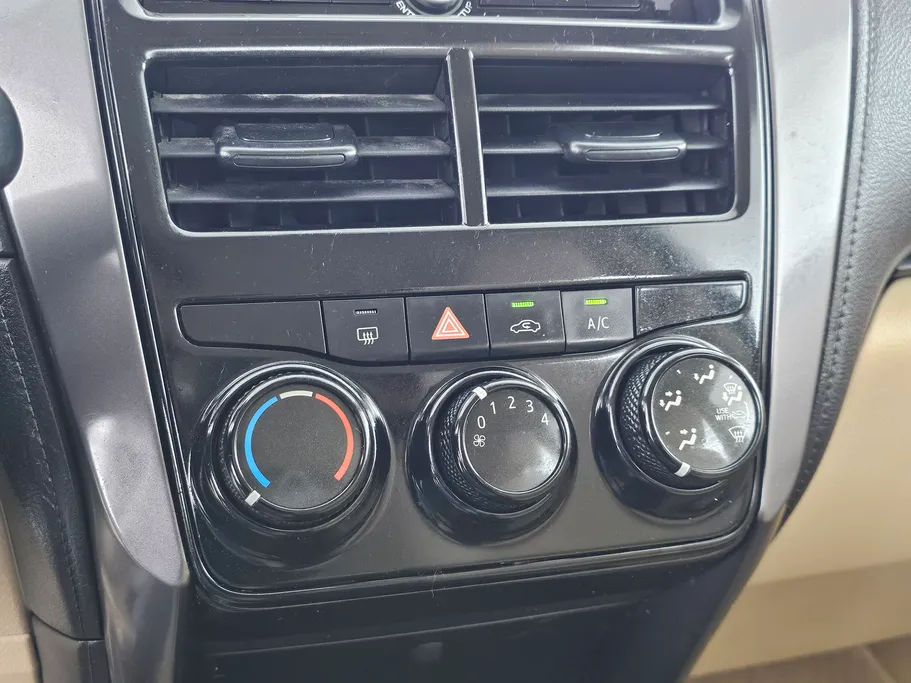 تويوتا يارس Y 2022 