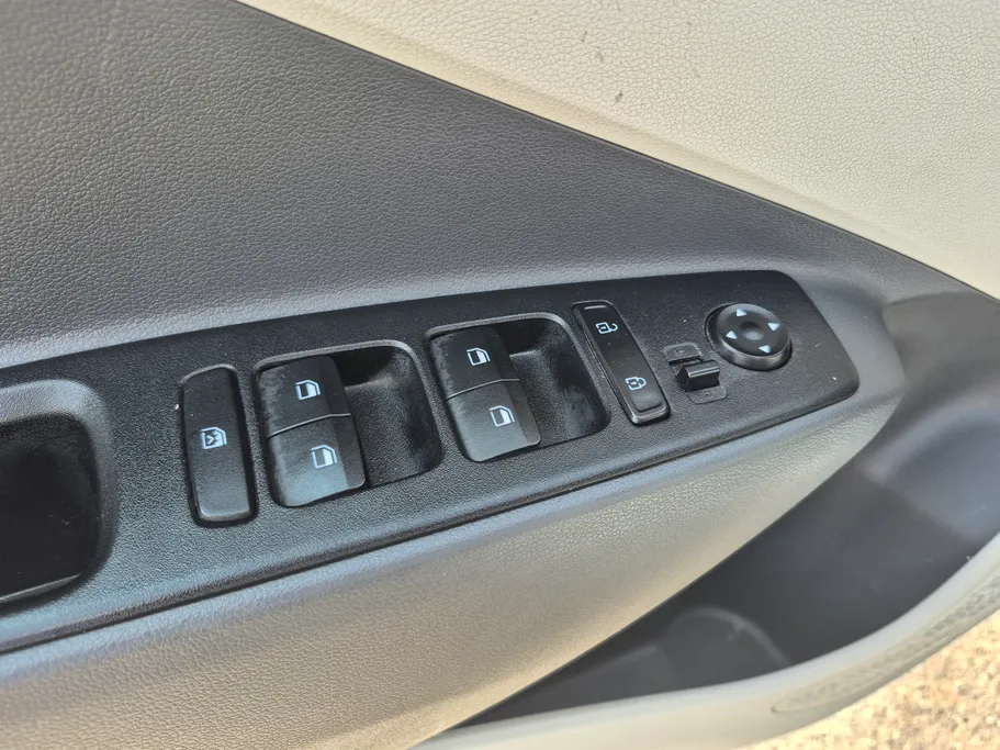 هيونداي Grand i10 فلييت 2024 