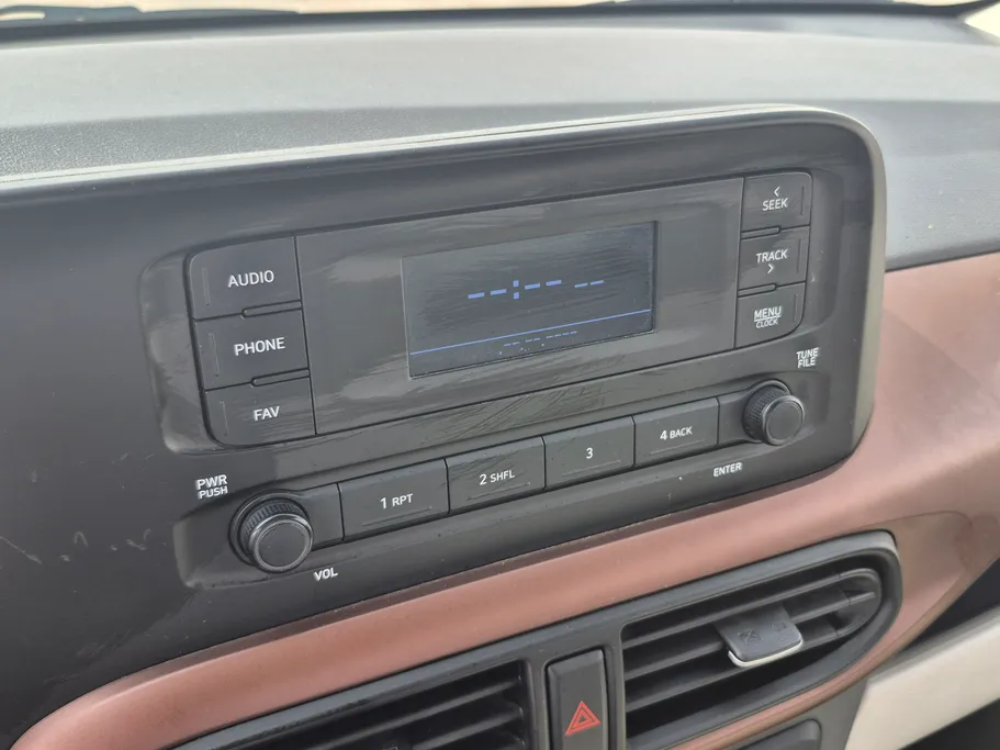 هيونداي Grand i10 فلييت 2024 