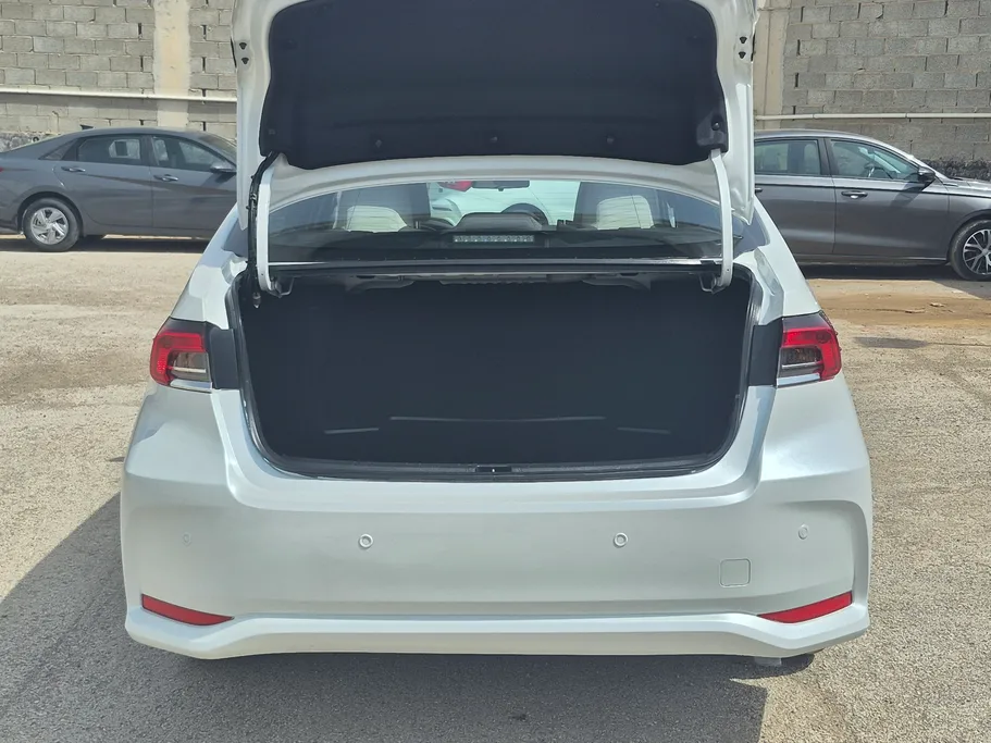 تويوتا كورولا XLI 2024 