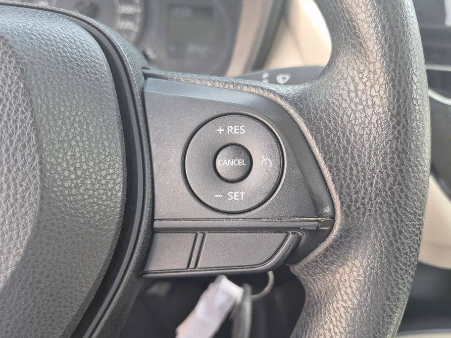 تويوتا كورولا XLI 2024 