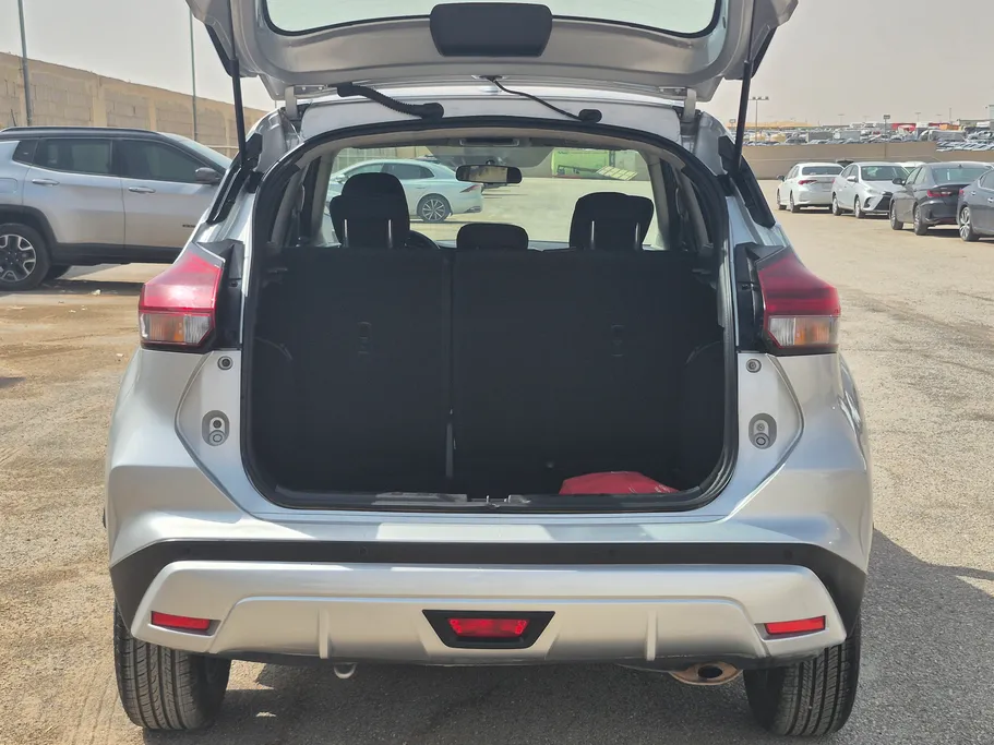 2024 نيسان Kicks S 