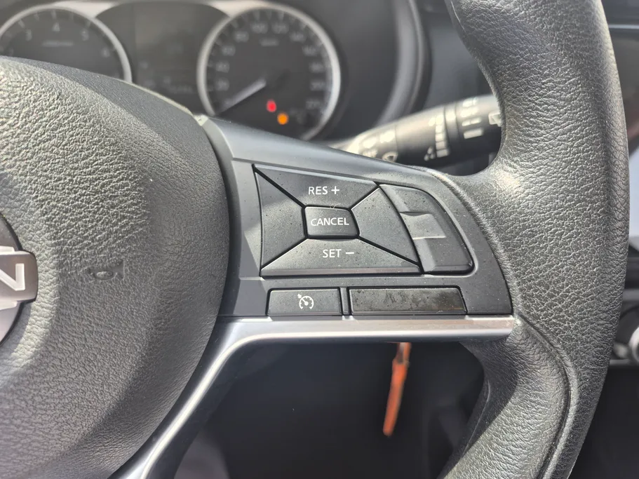 2024 نيسان Kicks S 