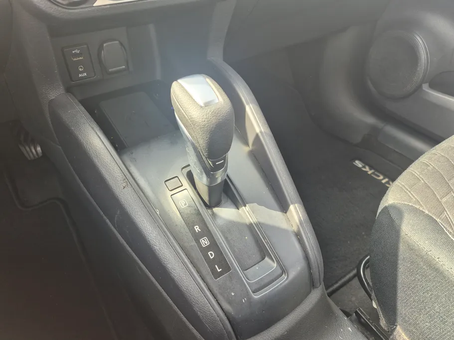 2024 نيسان Kicks S 