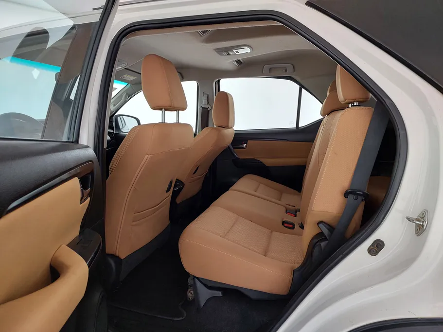 تويوتا فورتشنر GX 2022 