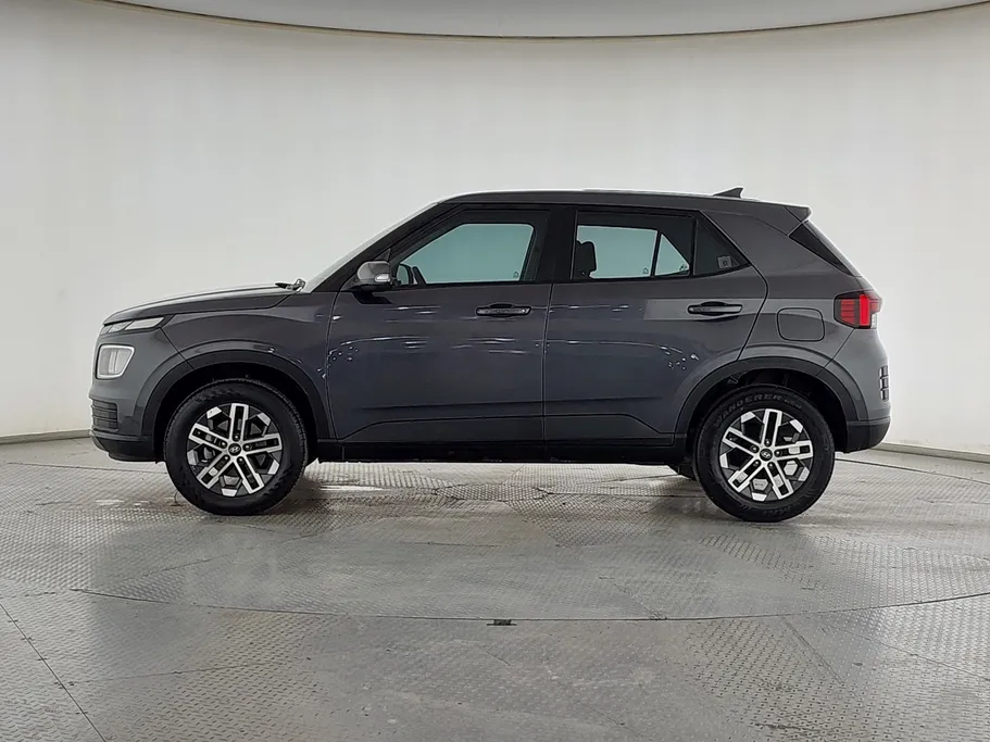 2024 Hyundai Venue Smart 