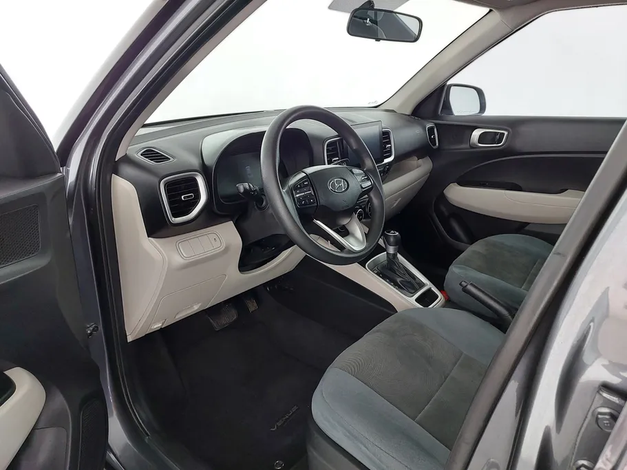 2024 Hyundai Venue Smart 