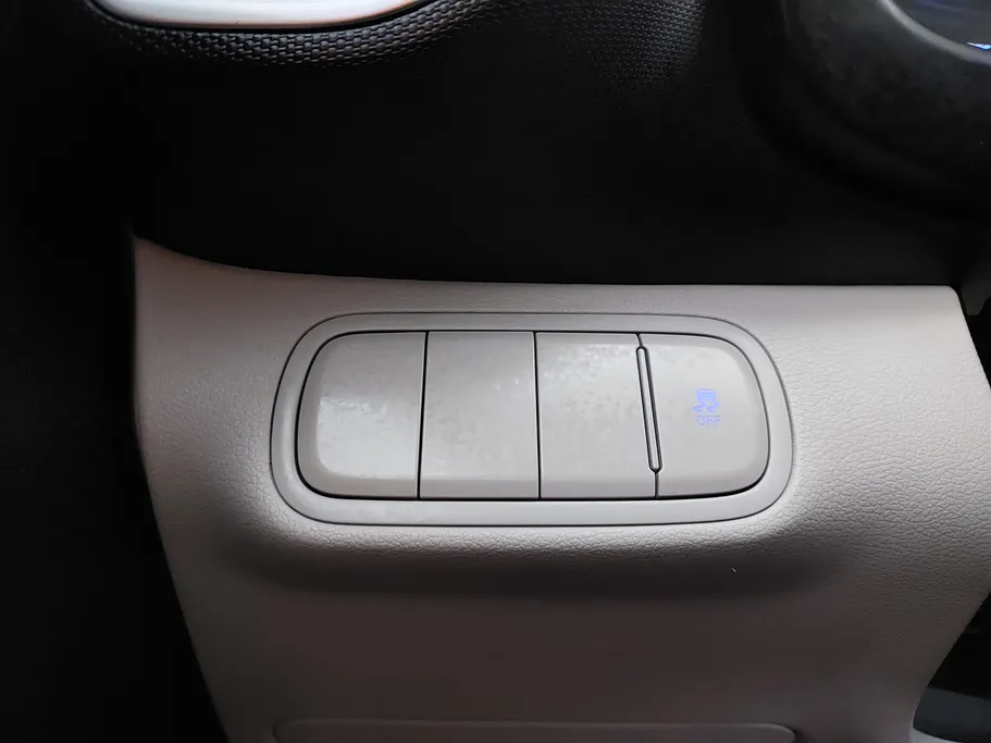 2024 Hyundai Venue Smart 