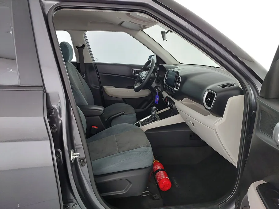 2024 Hyundai Venue Smart 