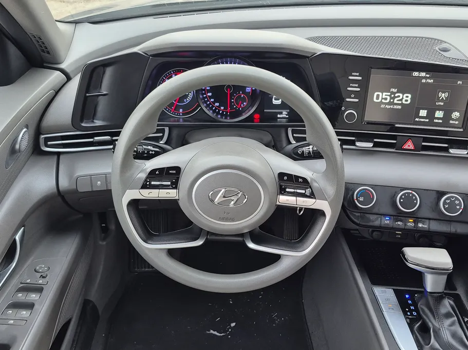 2023 هيونداي Elantra سمارت 