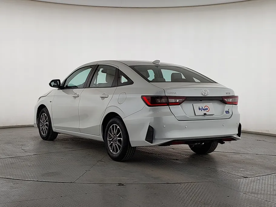 تويوتا يارس Y 2023 
