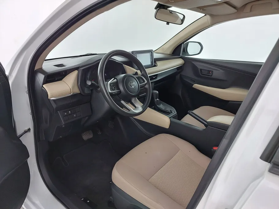 تويوتا يارس Y 2023 