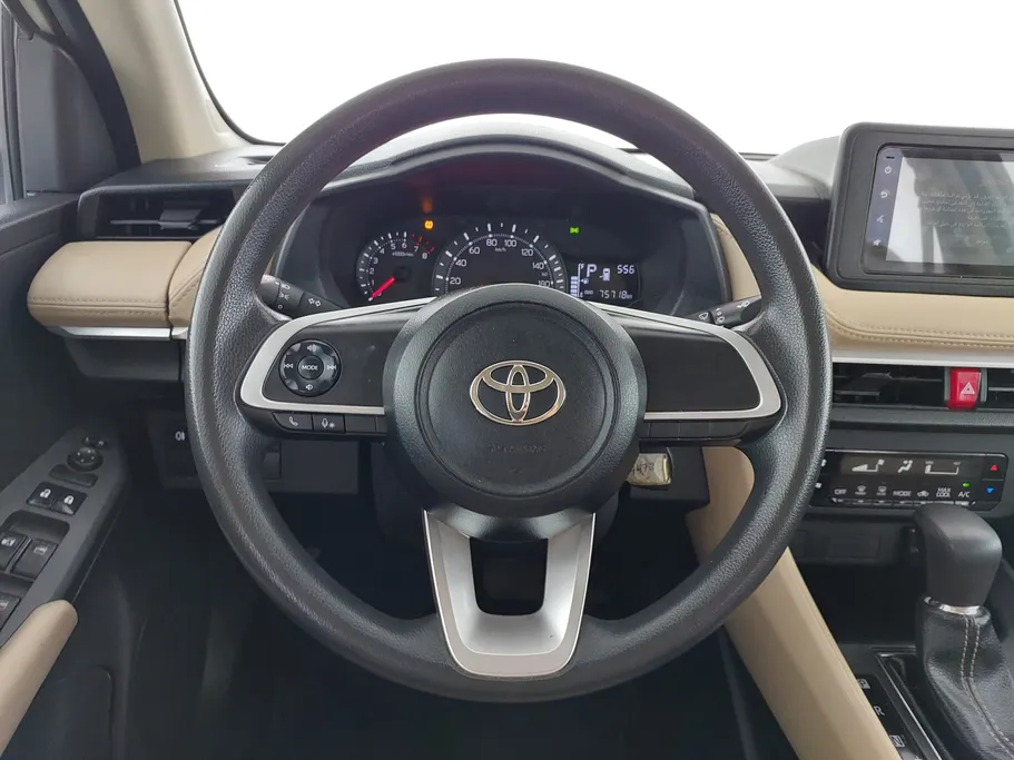 تويوتا يارس Y 2023 