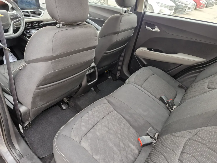 2023 Chevrolet Groove LT 