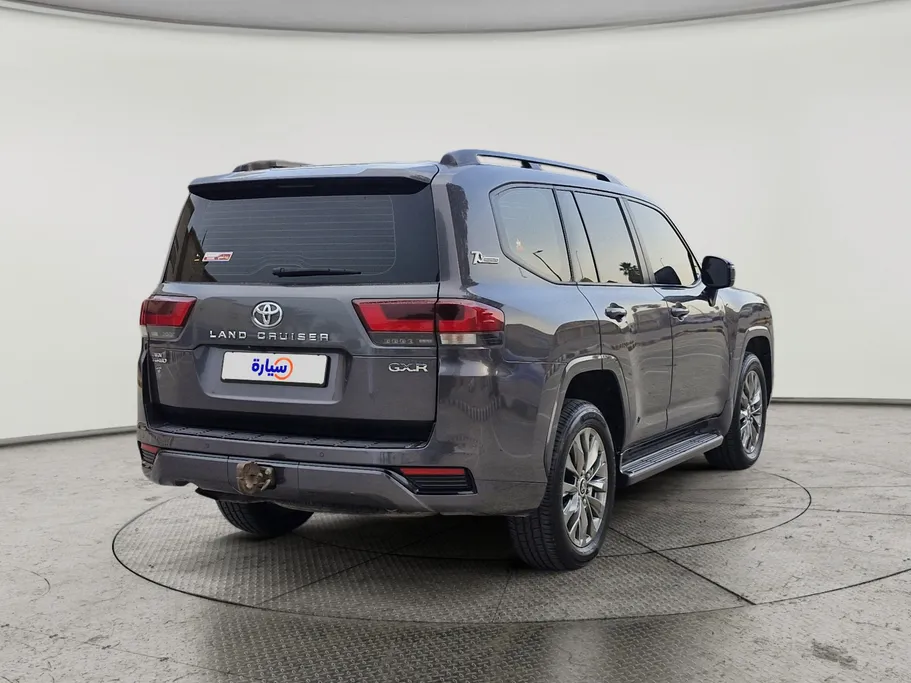 2022 Toyota Land Cruiser GXR2 