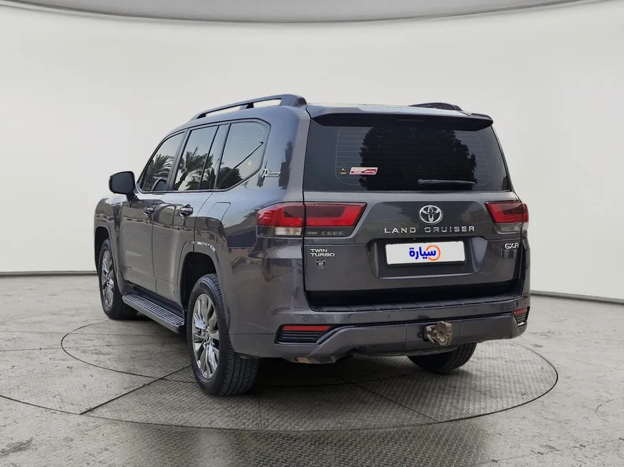 2022 Toyota Land Cruiser GXR2 