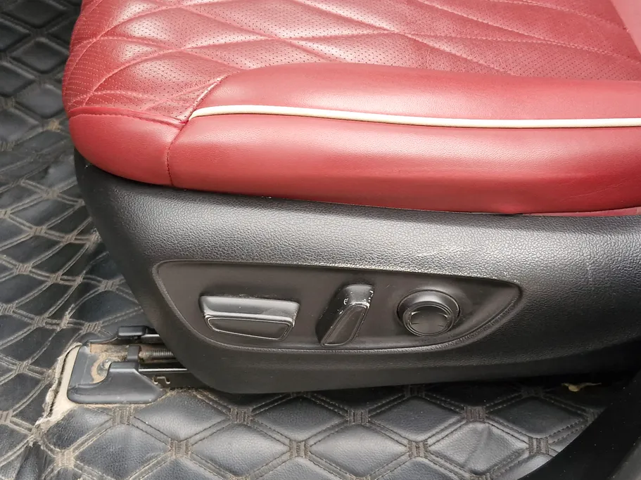 2022 Toyota Land Cruiser GXR2 