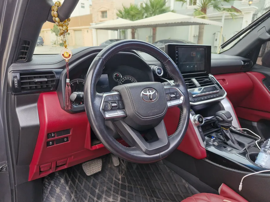 2022 Toyota Land Cruiser GXR2 