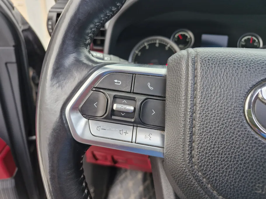 2022 Toyota Land Cruiser GXR2 