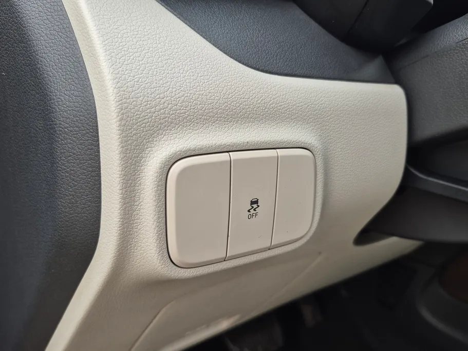 هيونداي Grand i10 فلييت 2024 