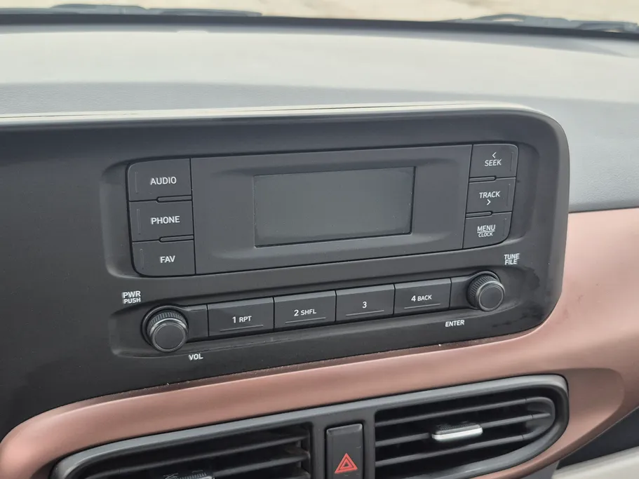 هيونداي Grand i10 فلييت 2024 