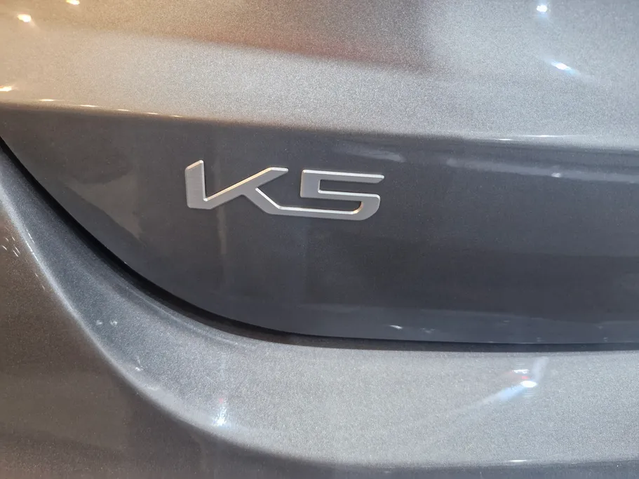 2023 Kia K5 LX 