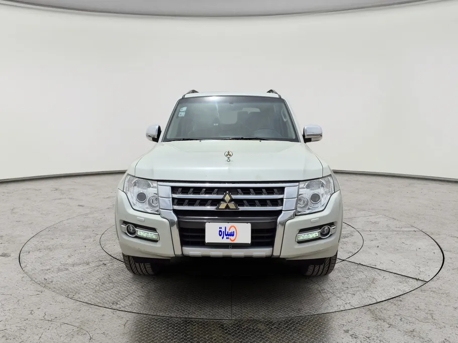 2022 Mitsubishi Pajero GLS 4Doors 