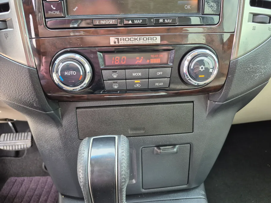 2022 Mitsubishi Pajero GLS 4Doors 