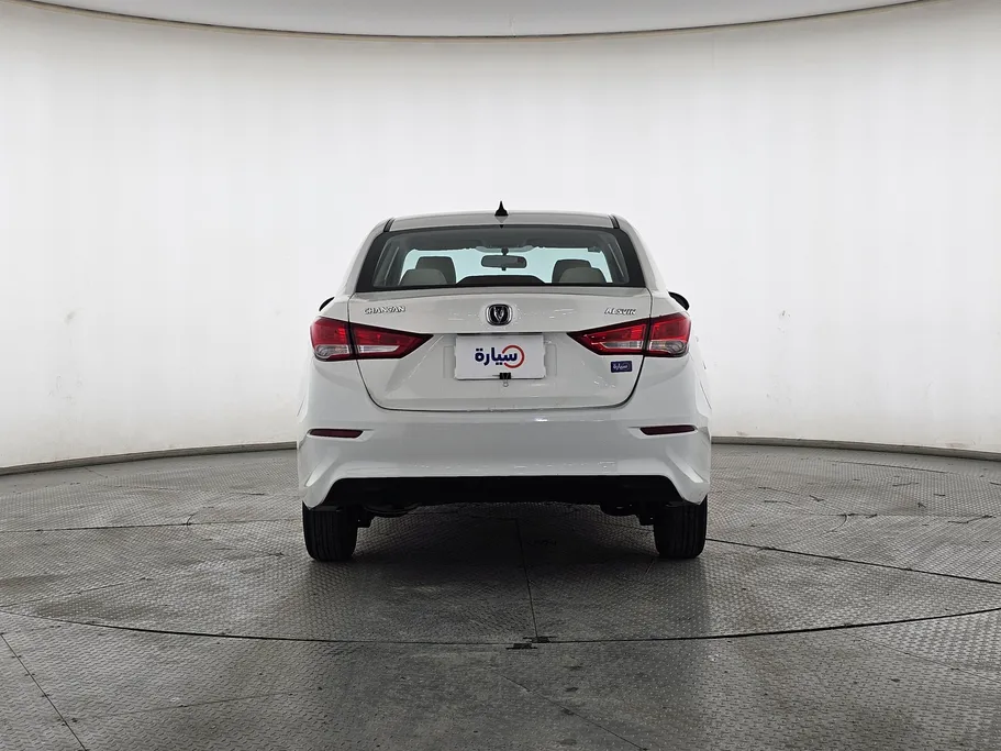 شانجان السفن Basic 2023 