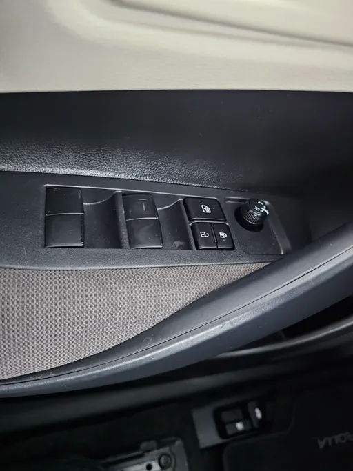 تويوتا كورولا XLI 2022 