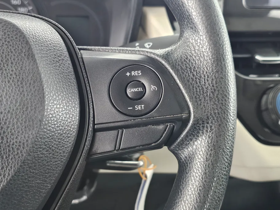 تويوتا كورولا XLI 2022 