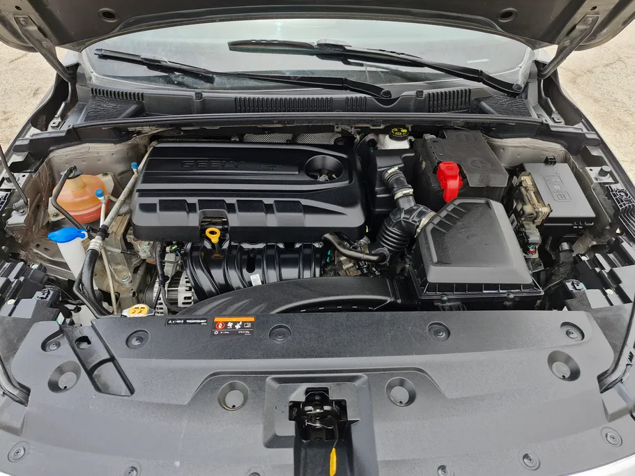 جيلي امجراند GS 2024 