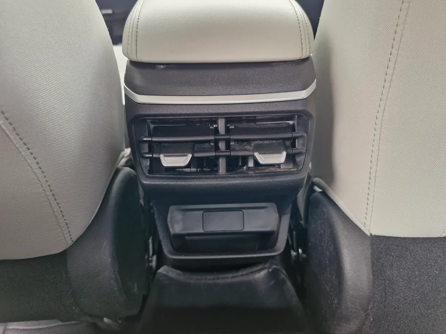 جيلي امجراند GS 2024 