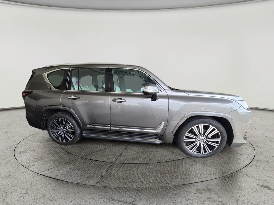 2025 Lexus LX 600 BB Elite 