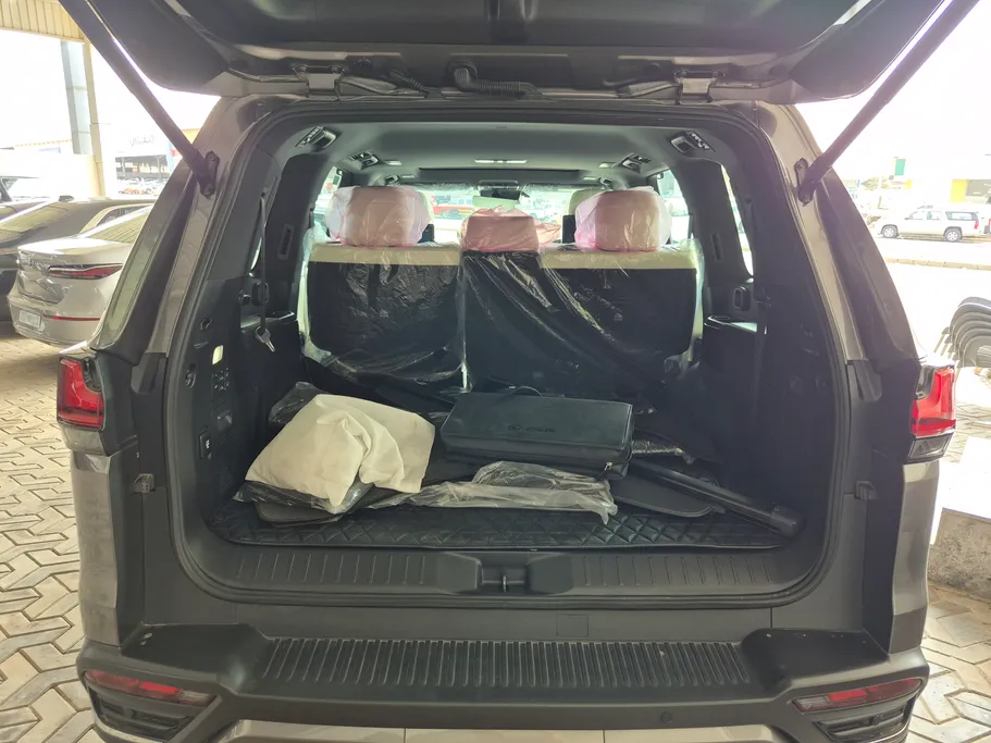 لكزس LX 600 BB Elite 2025 