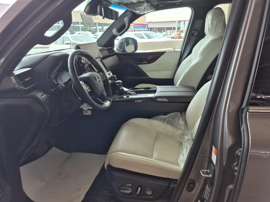 لكزس LX 600 BB Elite 2025 