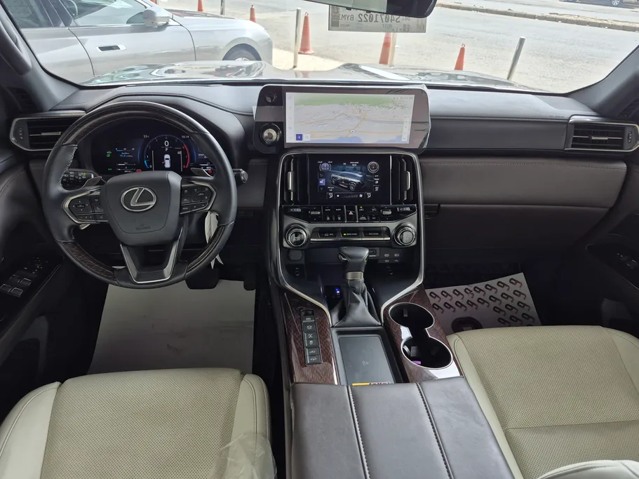 لكزس LX 600 BB Elite 2025 