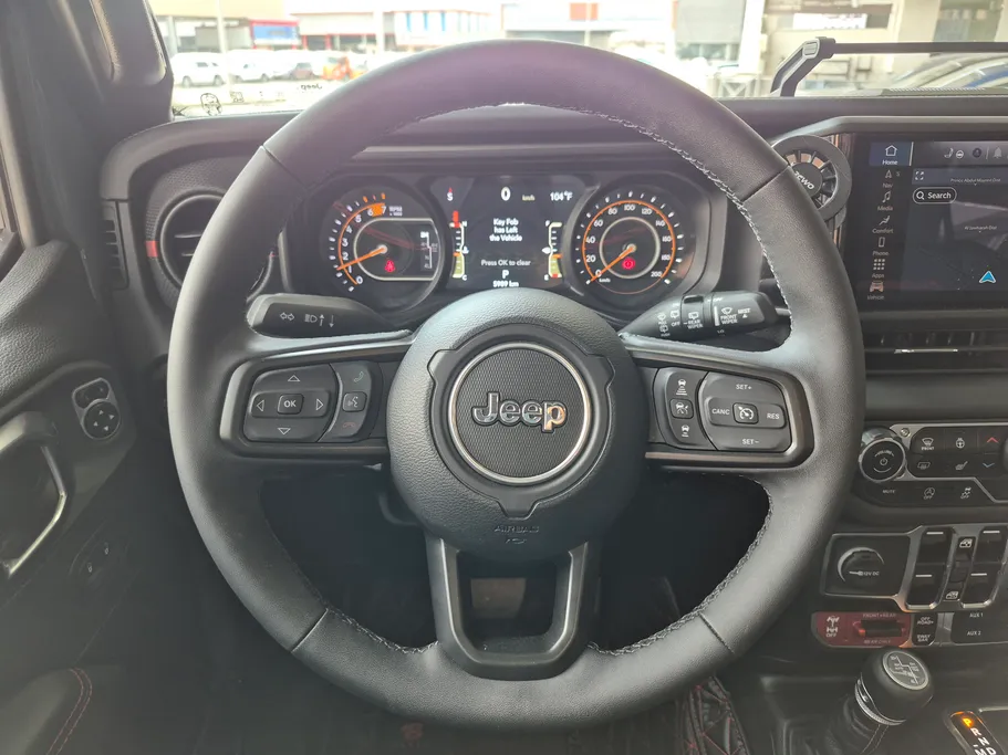 2025 Jeep Wrangler Rubicon 