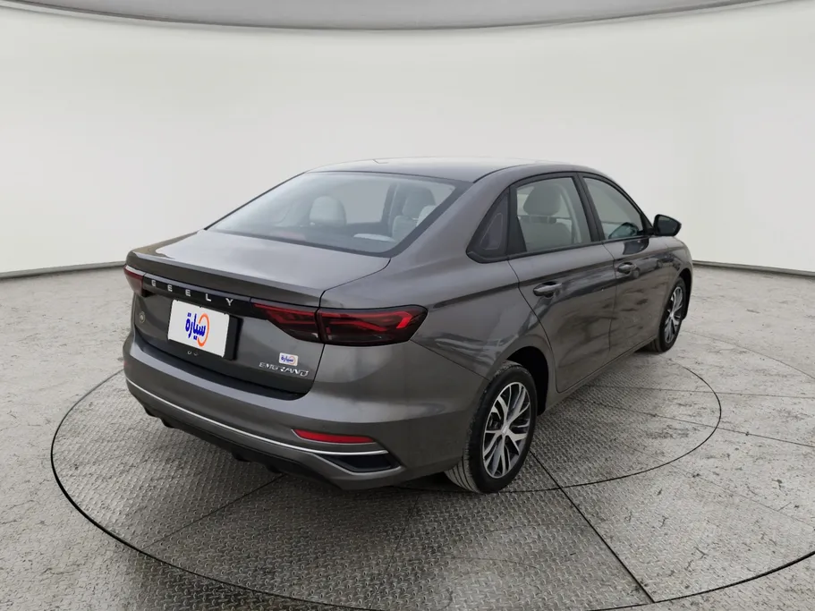 جيلي امجراند GS 2024 